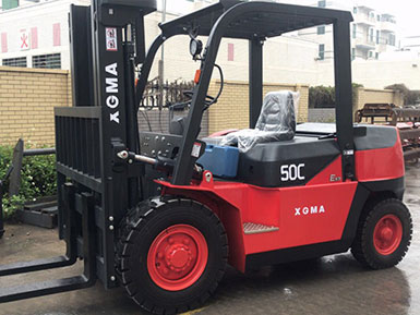 恭喜今日銷售部又出一單！廈工5.0T叉車壹臺(tái)