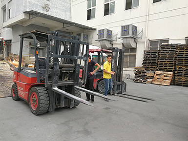 廈工叉車忠實(shí)的老客戶！感謝一路支持